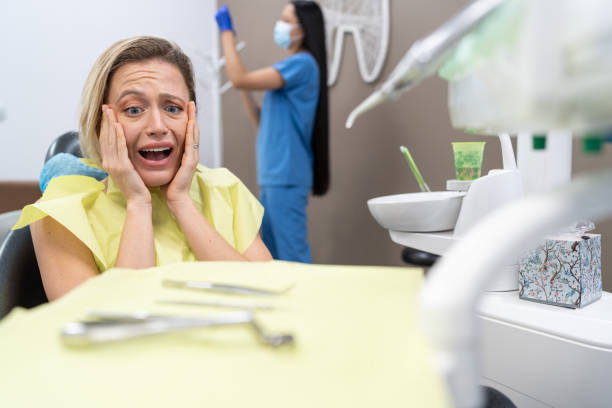 Best Emergency Dentist for Knocked-Out Tooth in Owensville, IN